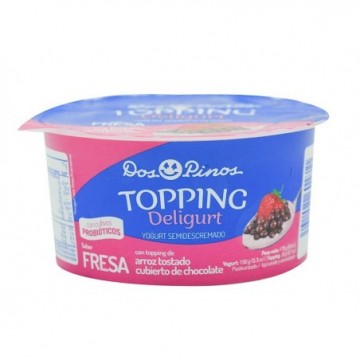 YOGURT FRESA CON TOPPING...